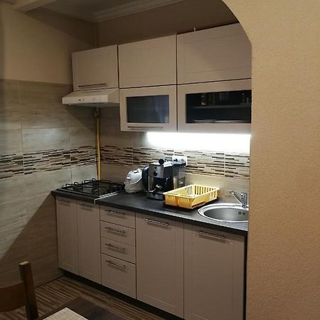 Adel Apartman Mako Exterior photo